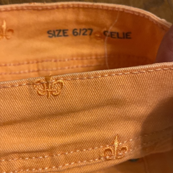 Code Bleu Fleur De Lis orange/peach jean style golfers shorts size 6 - Picture 6 of 11